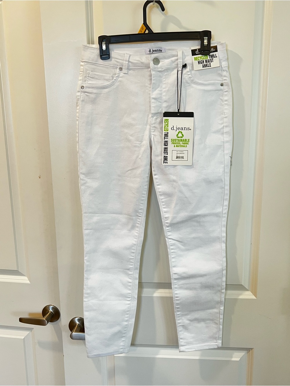 d. jeans Women’s White Skinny High-Rise Ankle Jeans